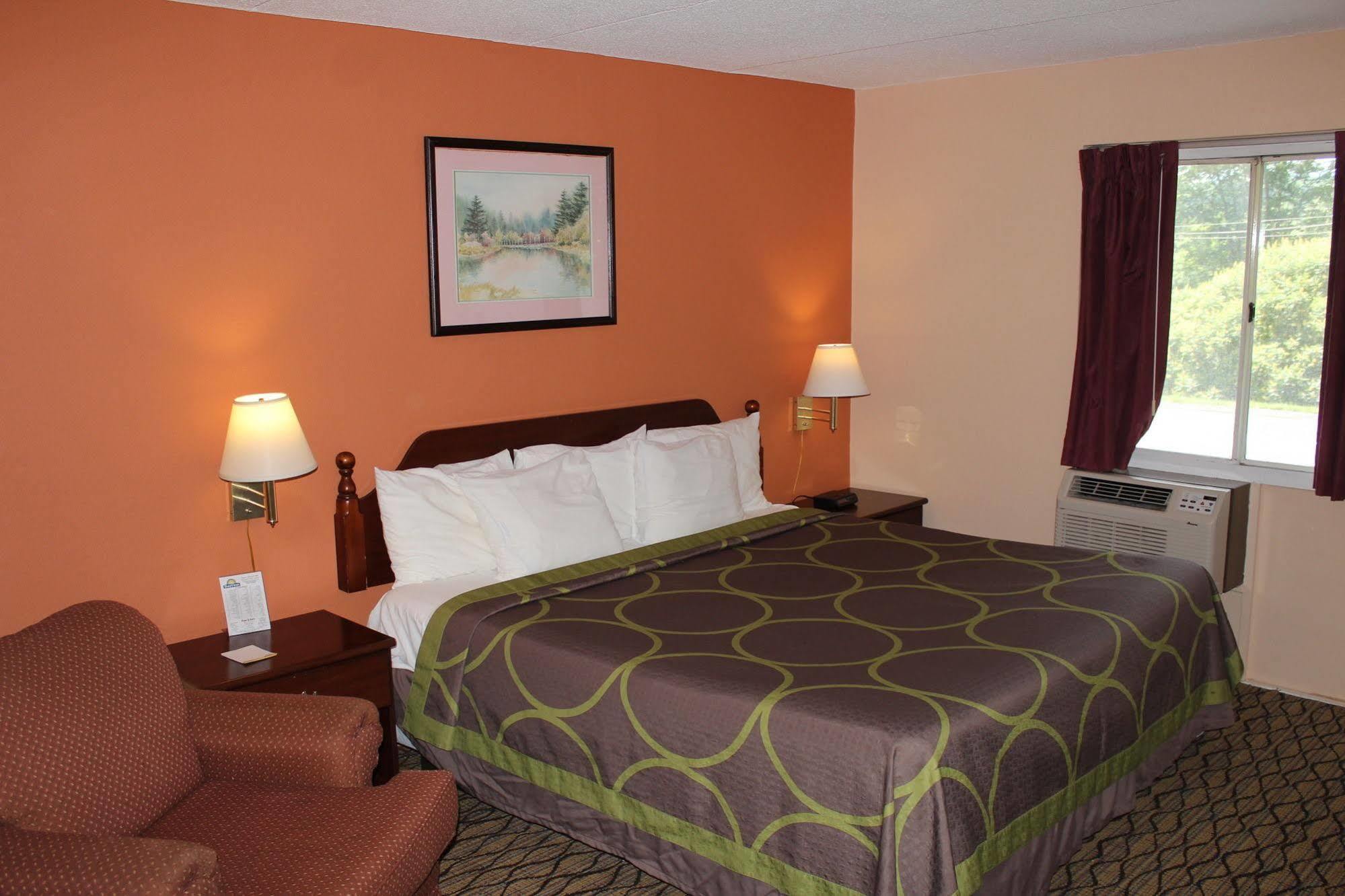 Days Inn By Wyndham Lenox Ma المظهر الخارجي الصورة